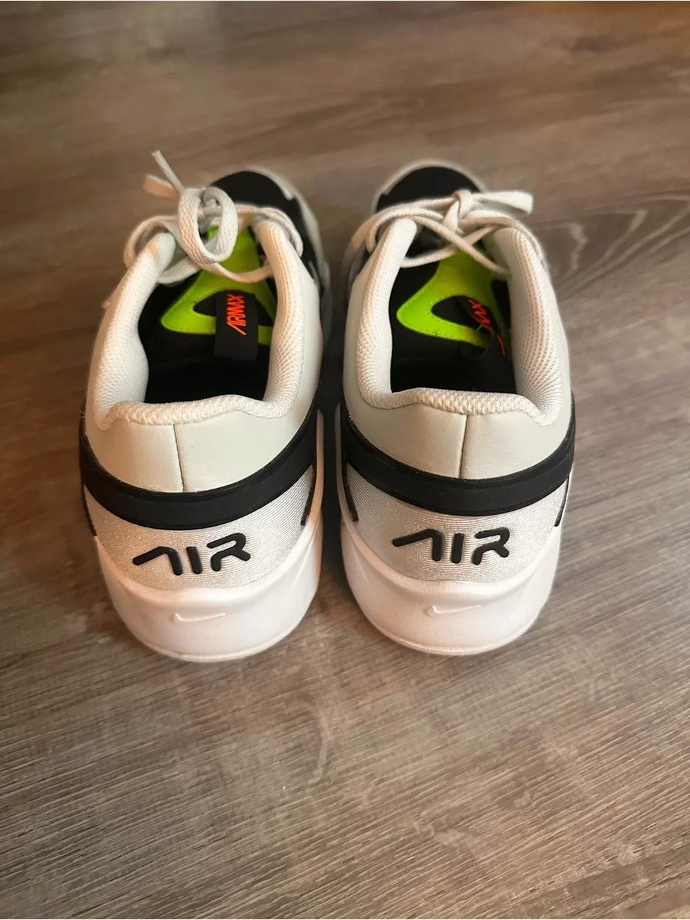Nike Kids' Black & White Sneakers with Neon Green Accent Boys 7Y